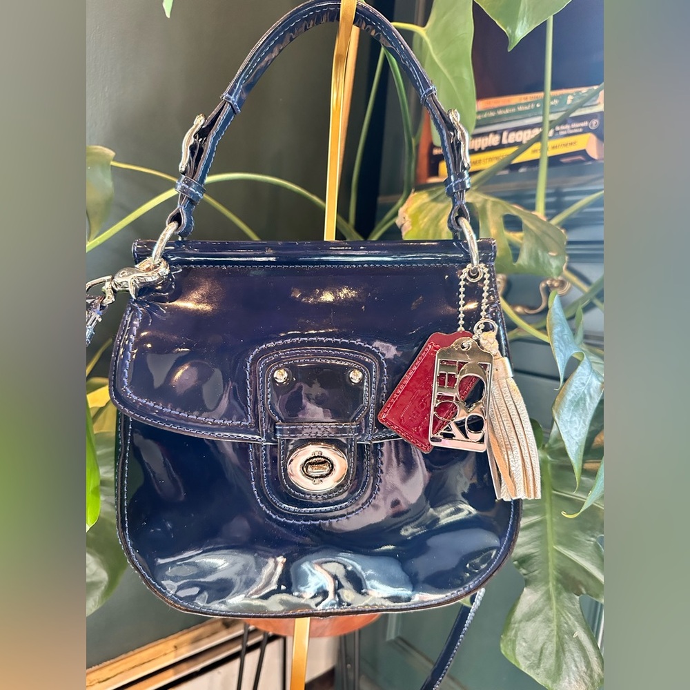 Vintage Coach Willis bag with Legacy Linning